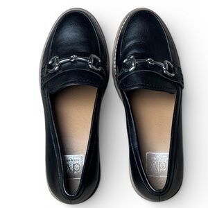 DV Dolce Vita Chressly Black Leather Loafers with Silver BuckleSz 8.5